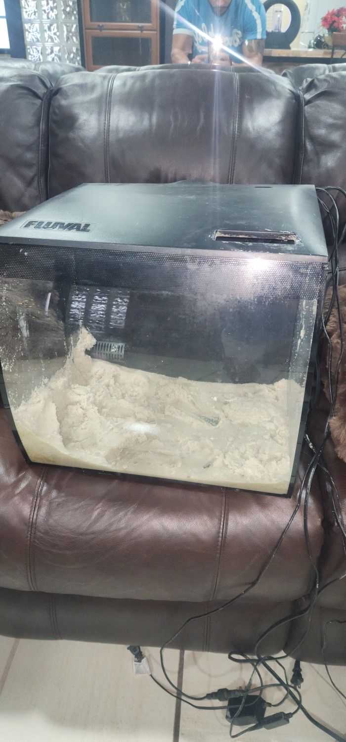 Fluval Fish Tank For Sale