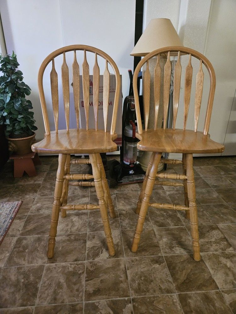 Bar Stools 