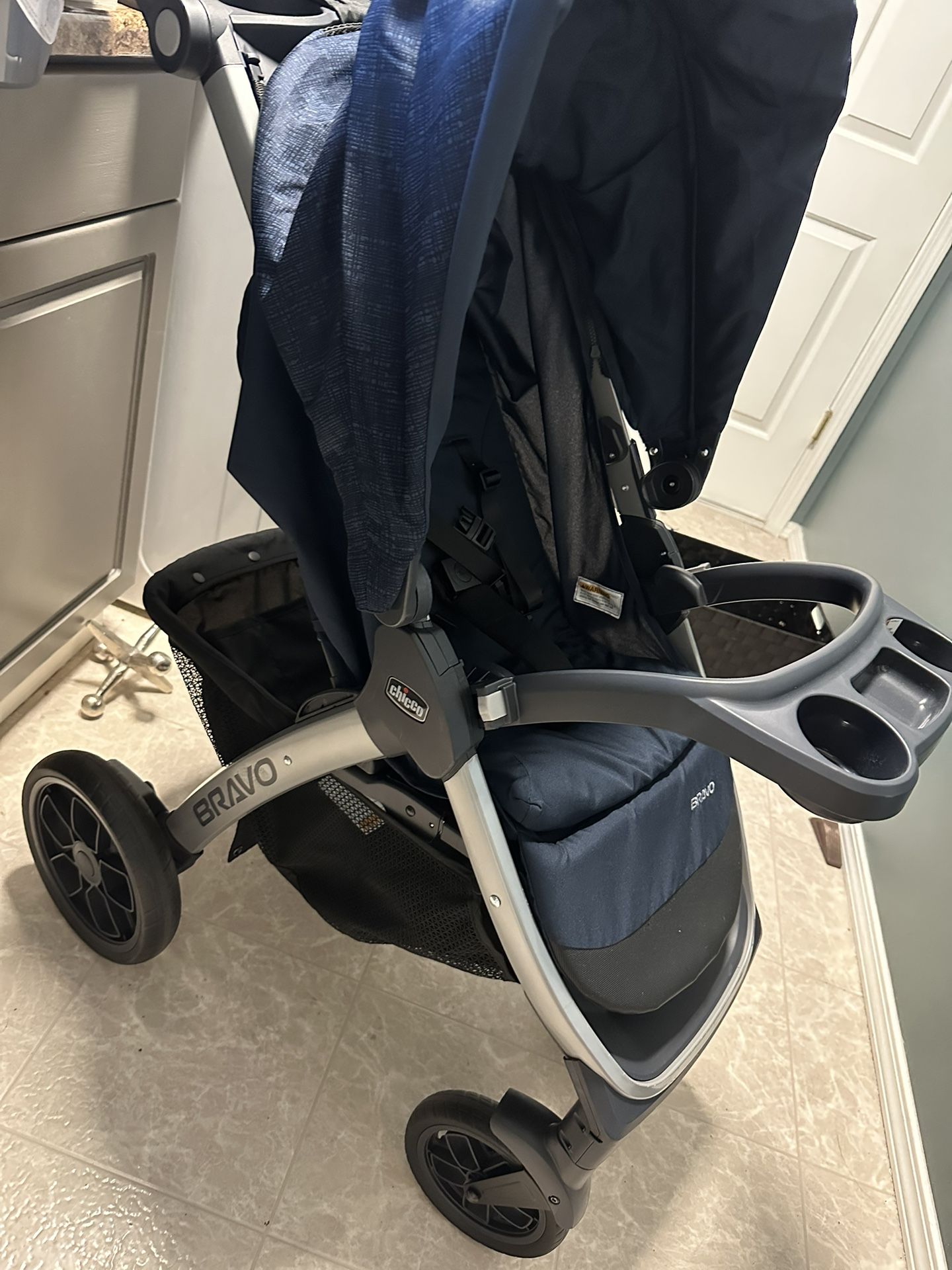 Chicco Bravo 3-in-1 Trio Travel System