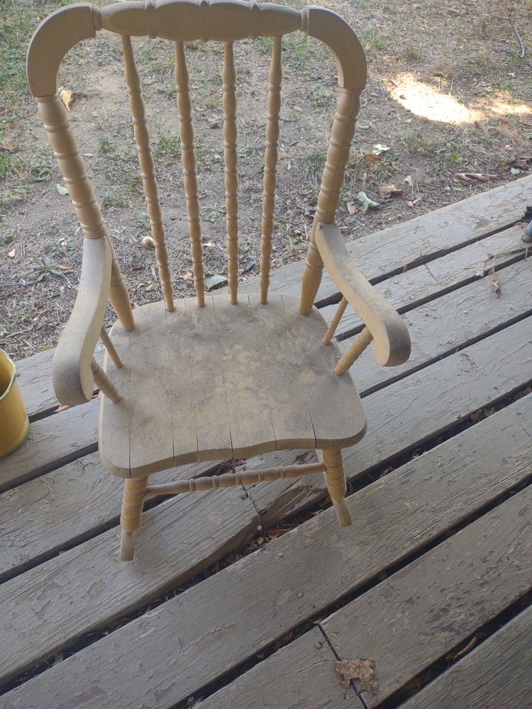 Vintage Oak Hill Furniture Toddler/Child's Rocking Chair