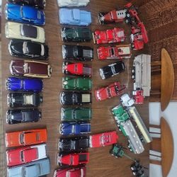 1 24 Die Cast Collector Cars