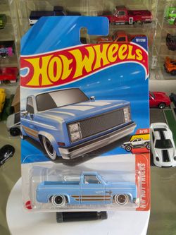 Hotwheels 83 chevy silverado