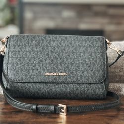 NWT! Michael Kors Medium Logo Convertible Crossbody