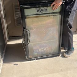 Lil Refrigerator 