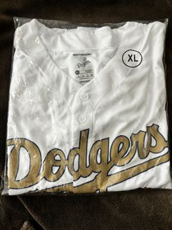 Kiki Hernandez White Dodger Jersey
