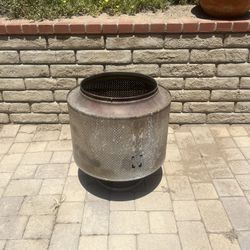 Metal Fire Pit (Read Description)