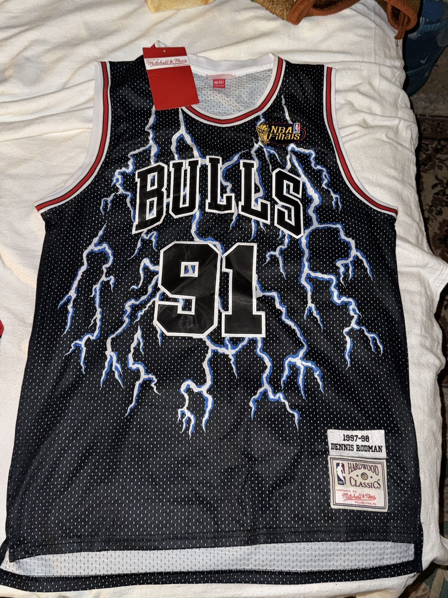 Mitchell & Ness Chicago Bulls “Special Edition” Basketball Jersey Size M
