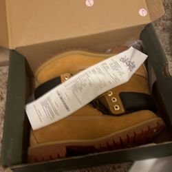 Timberland Size 9 Like New