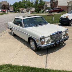 1972 Mercedes-Benz 250C