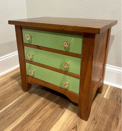 Vintage Broyhill Nightstand