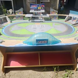 Disney Kidkraft Cars 3 Wooden Play Table