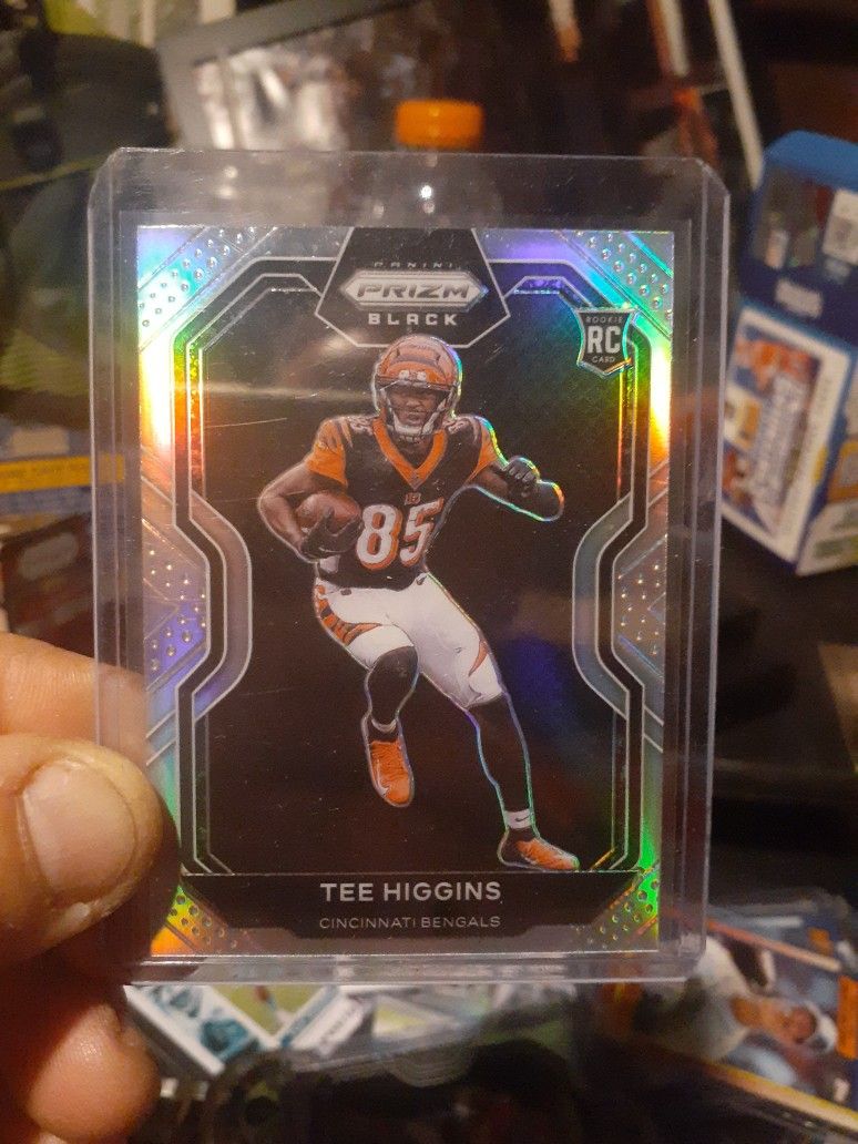 2020 Panini Chronicles Prizm Black Jalen Hurts, Tee Higgins Black Halo