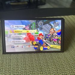 Nintendo Switch OLED Edition 