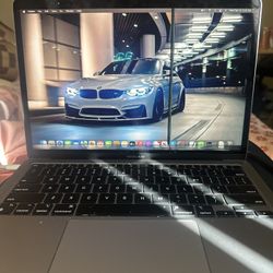 2020 MacBook Air  M1 2020 