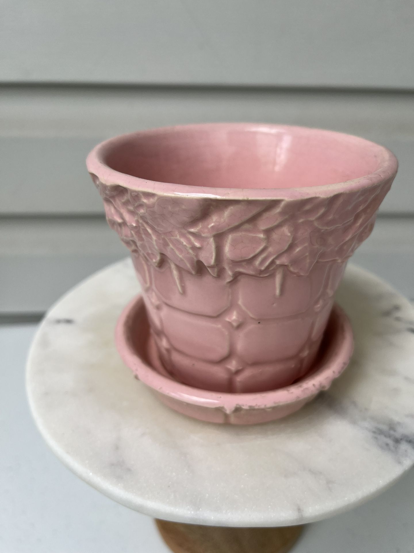 McCoy Pottery 1954 No. 111 Flower/Plant Pot with Attached Saucer Pink 4 inch