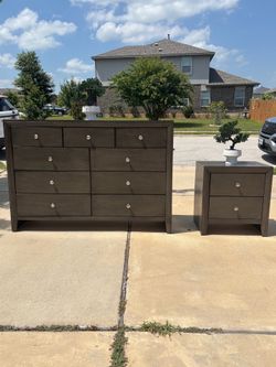Beautiful Gray 9-Drawer Dresser and matching Nightstand