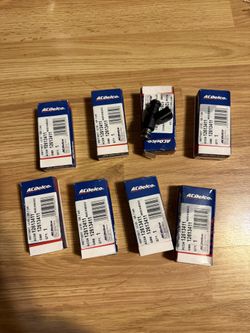 8x ACDelco Fuel Injectors (Part #1(contact info removed)) – Brand New OEM