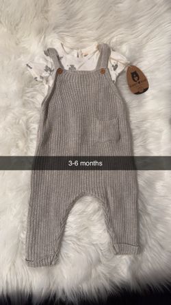 Baby knitted overalls