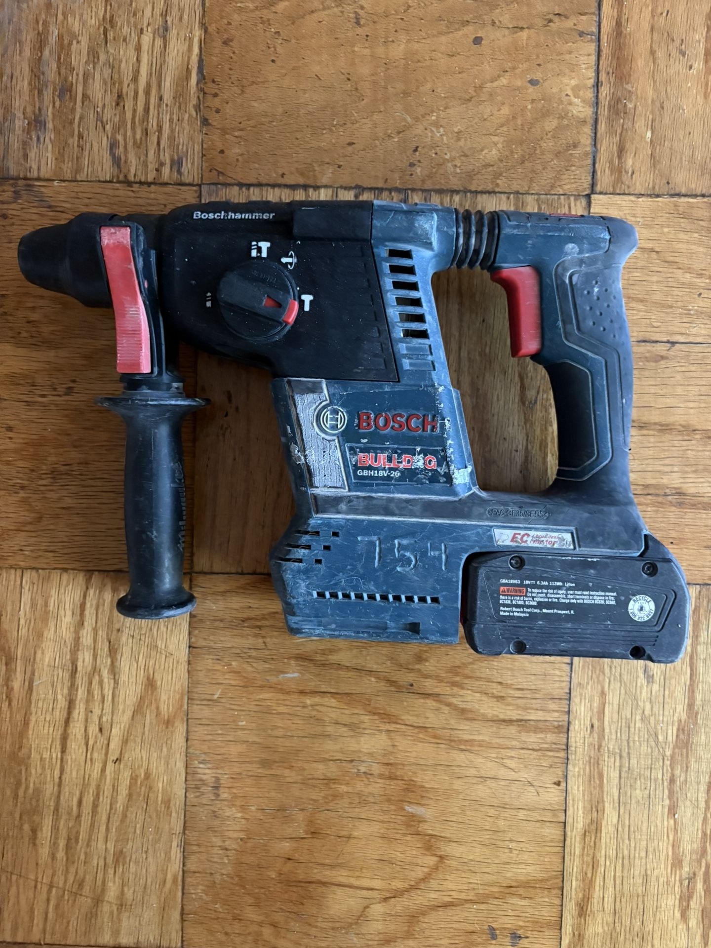 Bosch 18-volt 8 -Amp SDS-Plus SDS-plus Variable Speed Cordless Rotary Hammer Drill