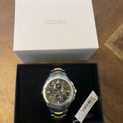 Seiko Coutura Solar Perpetual Chronograph Two Tone Mens Watch SS376