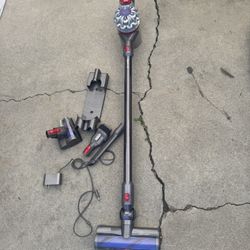 Dyson V8 Cordless Stick Vacuum Cleaner