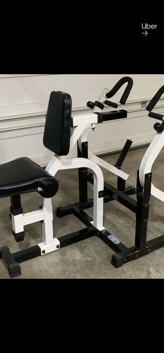 Yukon Seated Row Machine