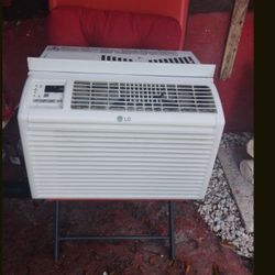 LG 6,000 BTU Air Cond.