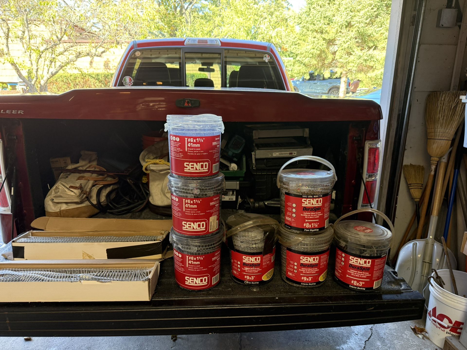 Assorted Drywall, Deck, Plated & Stainless Steel Screws