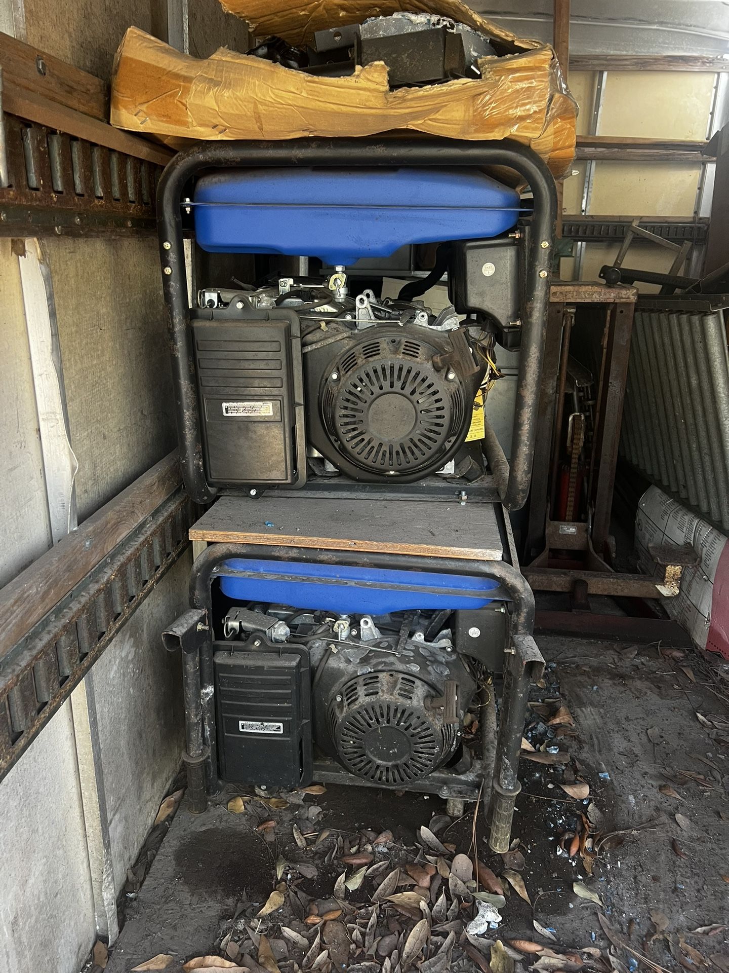 Generator 