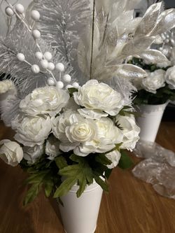 Gorgeous winter wedding Decor !!! 