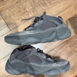 Yeezy 500