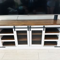 Tv Console, Coffee Table And 2 Side Tables