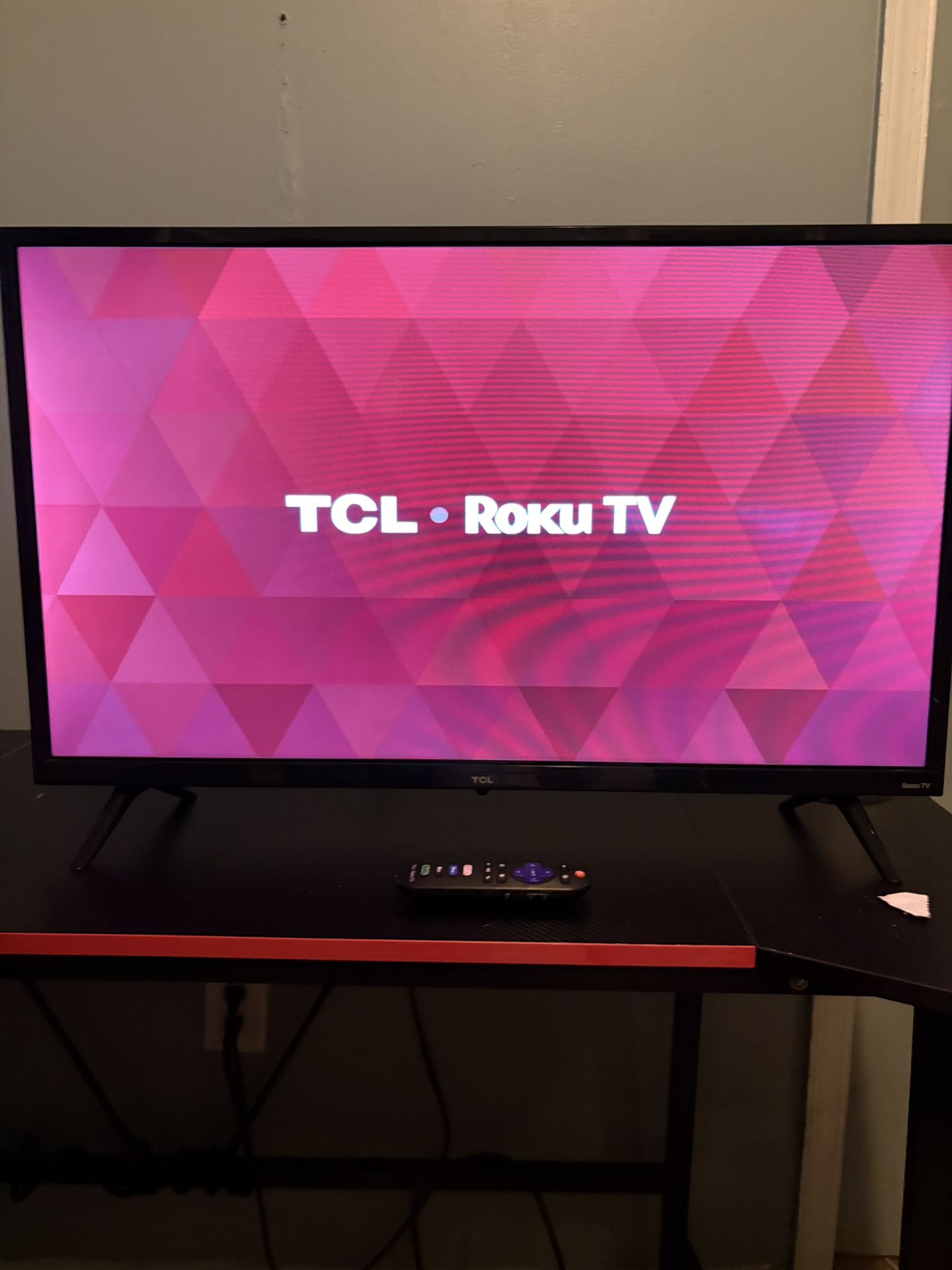 TCL Roku 32’