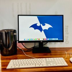 🍎Mac Pro Trash Can L-2013 3.5Ghz Quad-Core Intel Xeon E5 32GB RAM 500GB SSD 6GB VRAM AMD FirePro D500