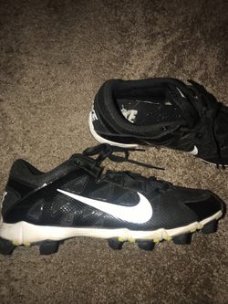 Nike hyperdimamond size 11