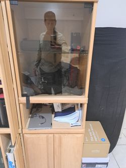 Media CABINET WITH GLASS DOOR