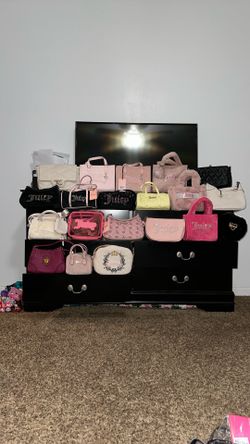 Juicy Couture Purses Total Of 20
