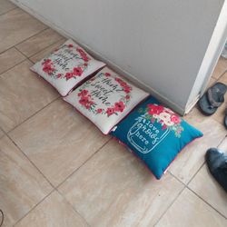 Decorative Pillows Sets 3 for $12