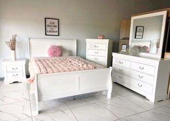 New 4pc bedroom set in box buy now pay later $39 down no credit needed
