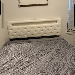 Queen Bed Frame 