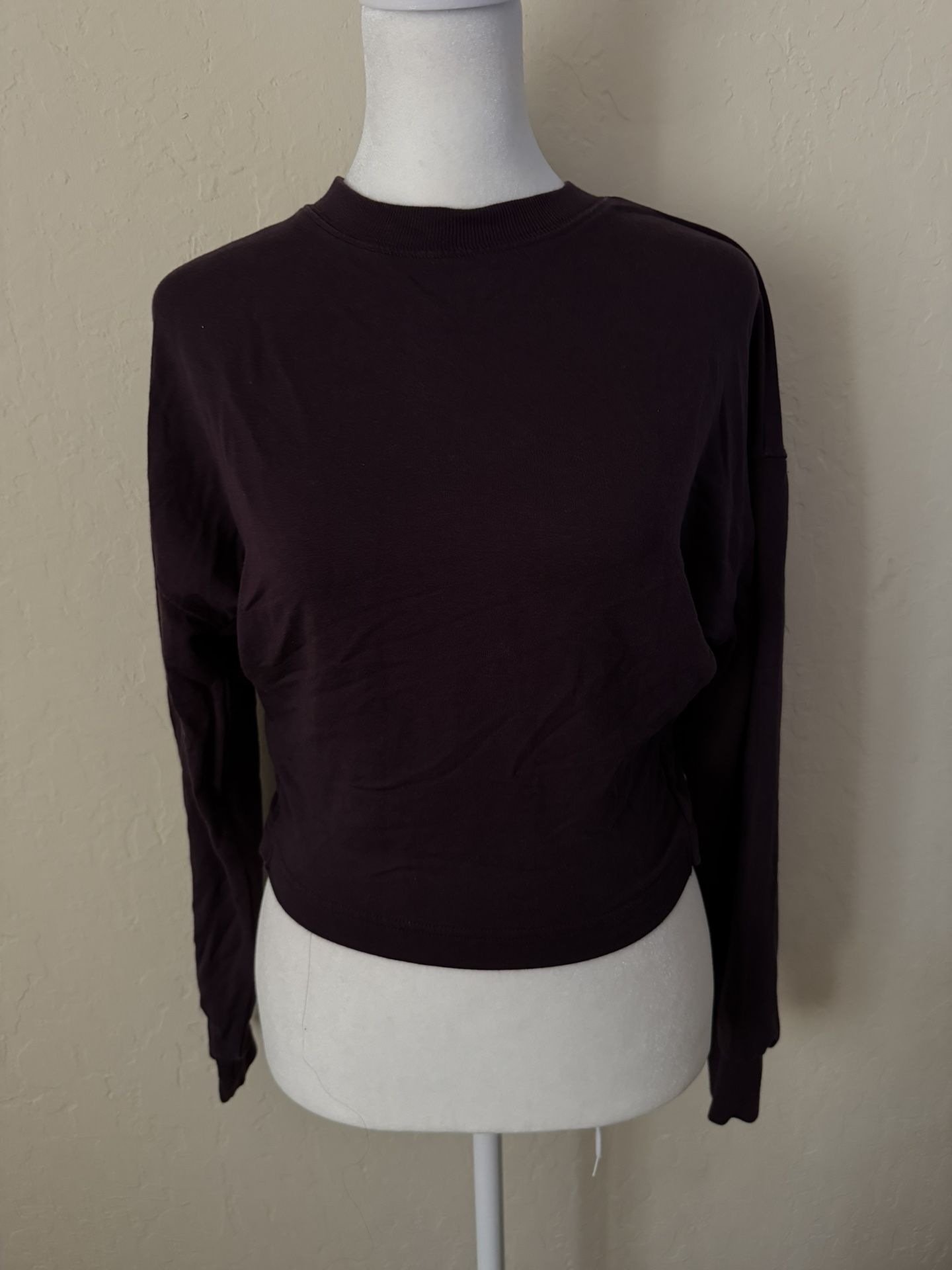Athleta open back shirt