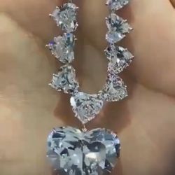 We Buy Gold. Compramos Oro 