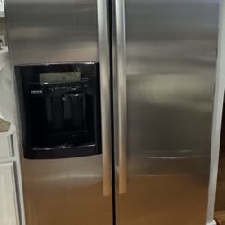 4 Sets Of (Refrigerator, Microwave, Dishwasher, Oven) 