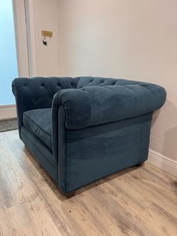 Loveseat XL Sofa chair