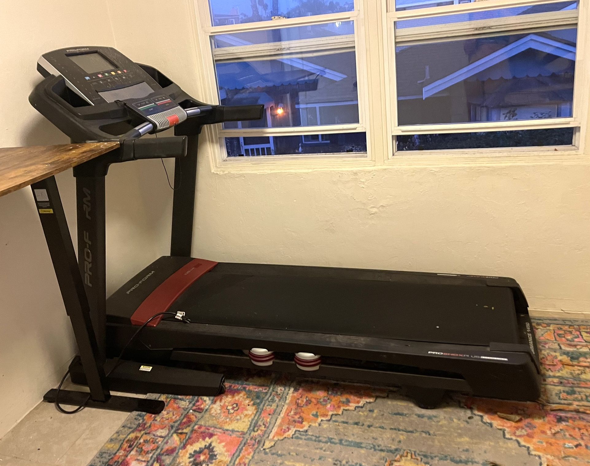 Proform Performance 1450 Treadmill Sturdy Folding Foldable Black Shock Absorbers