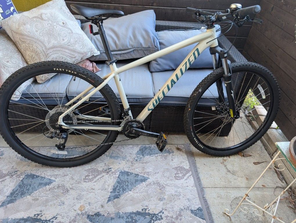 Specialized Mountain Bike