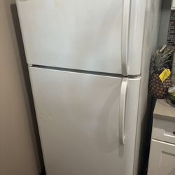 Frigidaire refrigerator