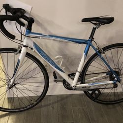 Women’s Trek Road Bike Alum/Carbon Ready/Ride