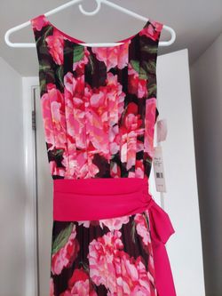 Eliza J. Floral Pink Maxi Dress. Brand New! SIZE 6