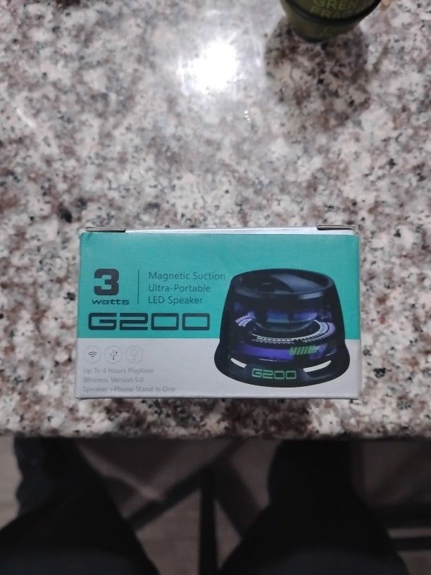 Magnetic Suction Portable Speaker